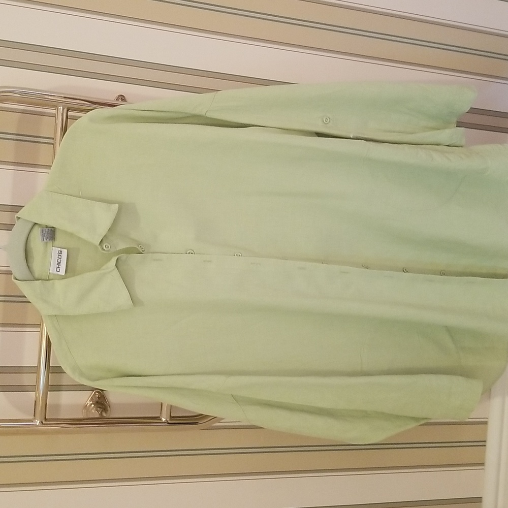Tunic with roll up sleeves and front pockets